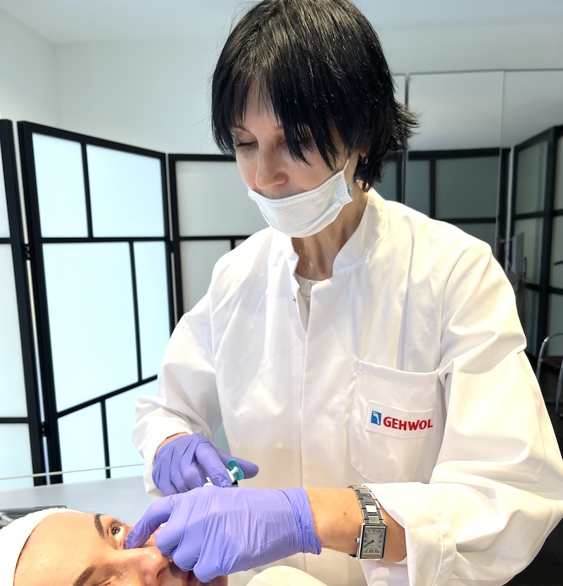 Safe dermal fillers Toronto cannula
